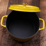 Yellow enamel cast iron cookware - Image 2